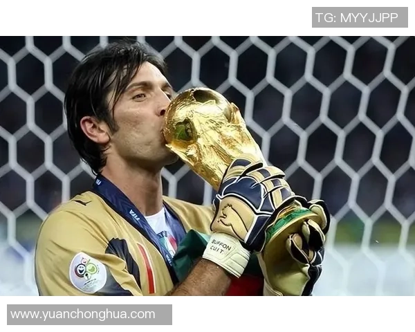 球星荣耀与球衣传奇交织展现绿茵场上永恒足球精神 球星荣耀与球衣传奇交织展现绿茵场上永恒足球精神